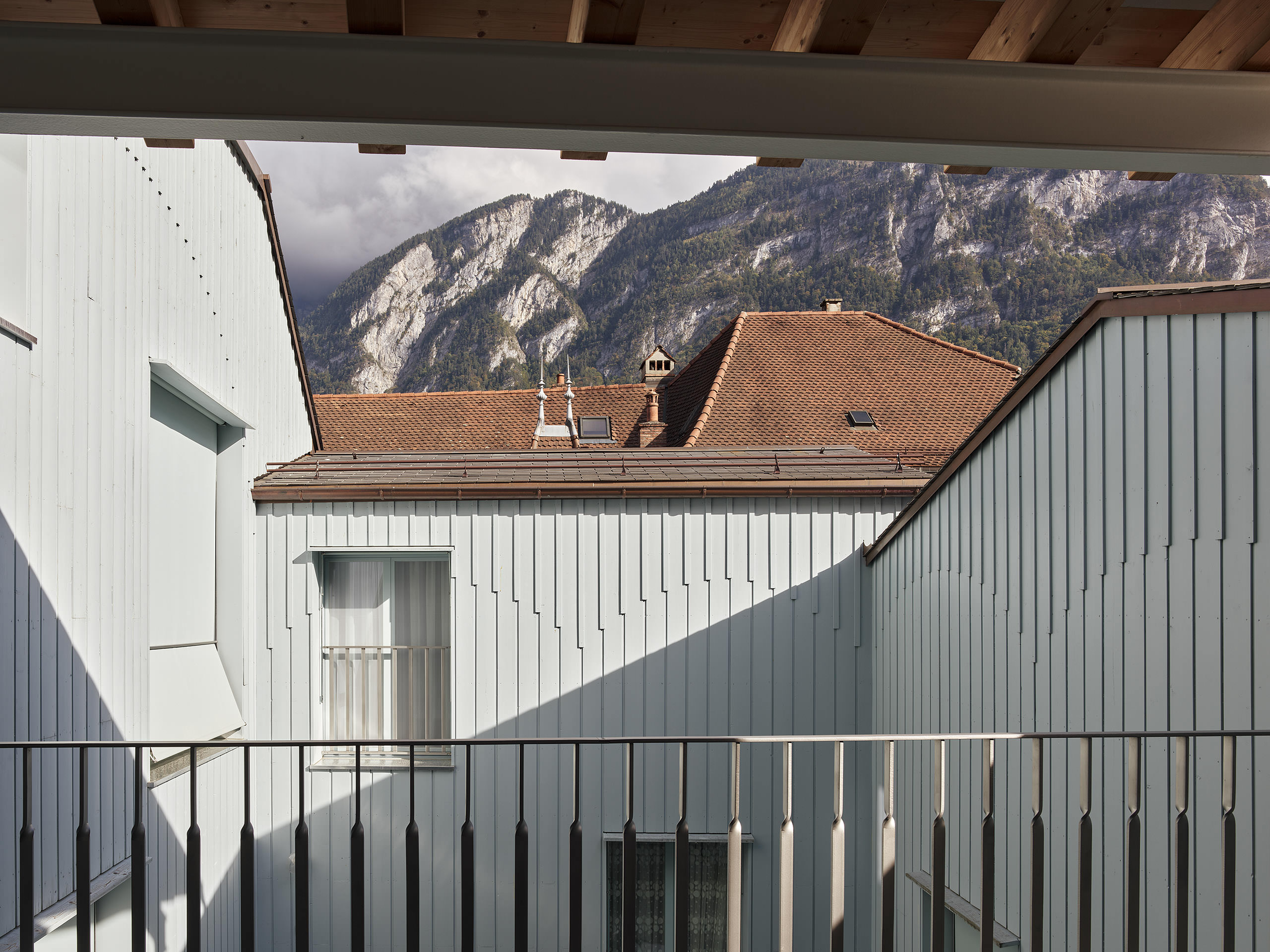 Ahp0053 MDUC AIQ4 003479 C